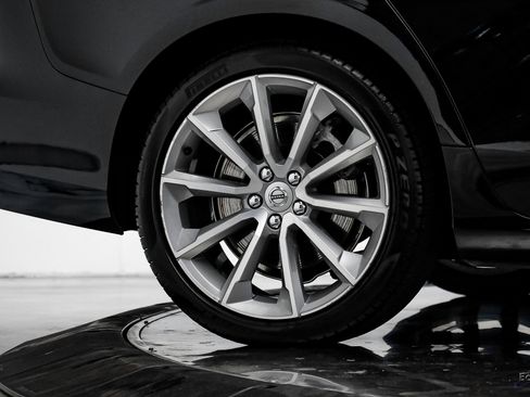 Used 2020 Volvo V60 T5 Momentum w/ Protection Package Premier image 79