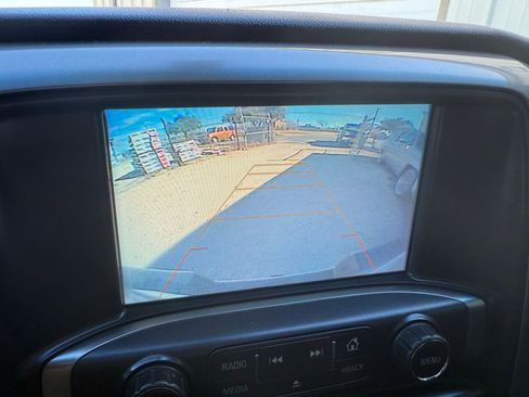 Used 2019 Chevrolet Silverado 1500 LT image 18