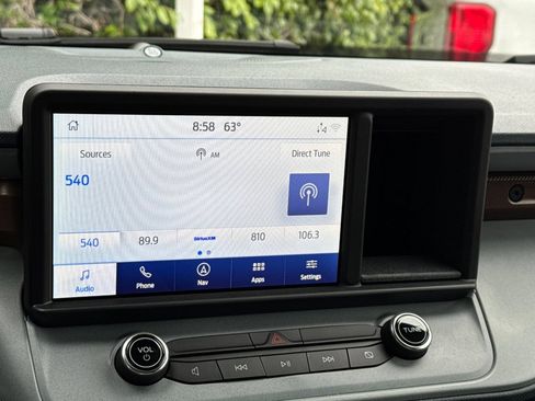 Used 2024 Ford Maverick Lariat AWD/4WD image 13