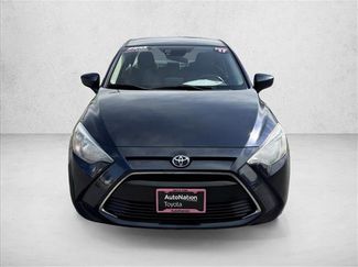 Used 2017 Toyota Yaris iA FWD video 2