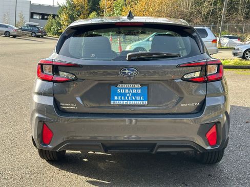 Certified 2025 Subaru Impreza 2.0i image 4