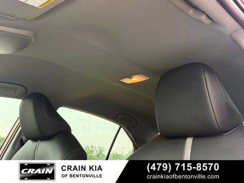 Used 2023 Toyota Camry SE w/ Convenience Package FWD image 22