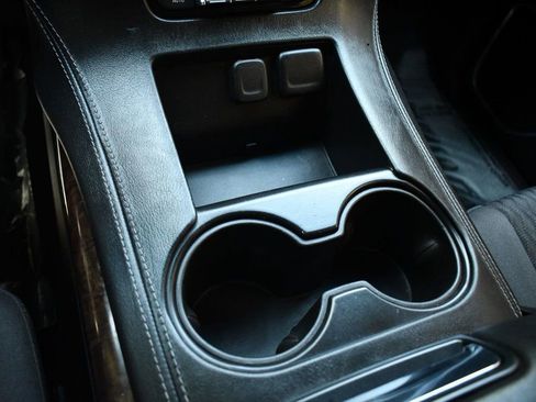 Used 2018 Chevrolet Tahoe LS w/ All-Season Package image 39