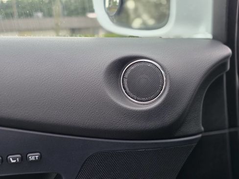 Used 2011 Lexus RX 350 AWD image 40