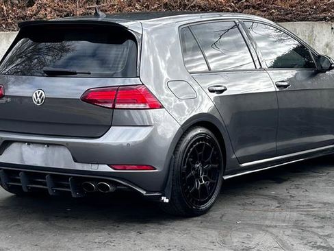 Used 2019 Volkswagen Golf R 4-Door image 5