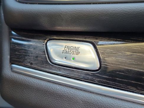 Used 2019 Buick Enclave Avenir w/ Avenir Technology Package image 27