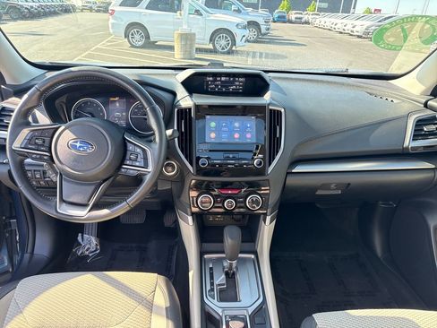 Used 2022 Subaru Forester Premium AWD/4WD image 13