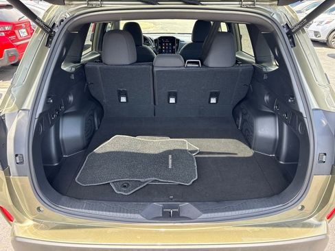 Certified 2025 Subaru Forester Premium AWD/4WD image 25