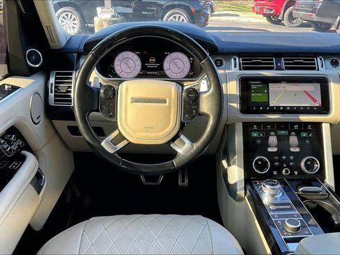 Used 2021 Land Rover Range Rover SV Autobiography Dynamic image 10