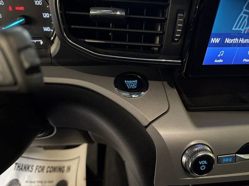 Used 2023 Ford Explorer XLT w/ Equipment Group 202A image 29