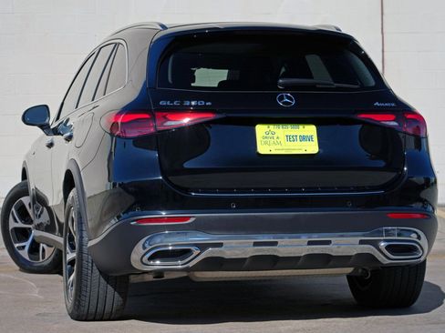 Used 2025 Mercedes-Benz GLC 350e 4MATIC image 6