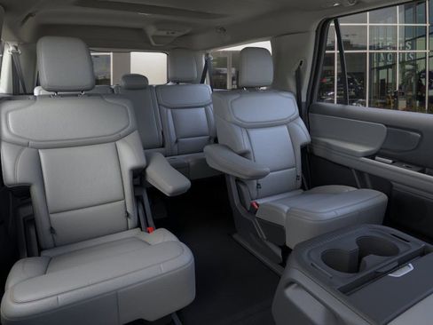New 2025 Ford Expedition Max Active RWD image 33
