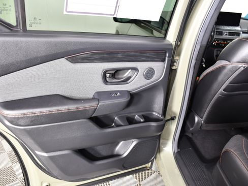 Certified 2026 Honda Passport TrailSport image 47