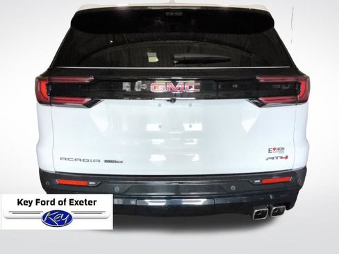 Used 2024 GMC Acadia AT4 w/ Super Cruise Package AWD/4WD image 17
