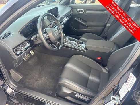 Used 2025 Honda Civic Sport image 15