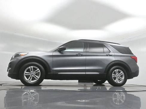 Certified 2022 Ford Explorer XLT image 56