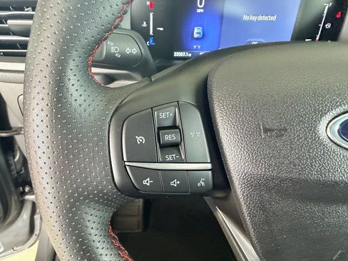 Used 2025 Ford Escape ST-Line Select AWD/4WD image 20