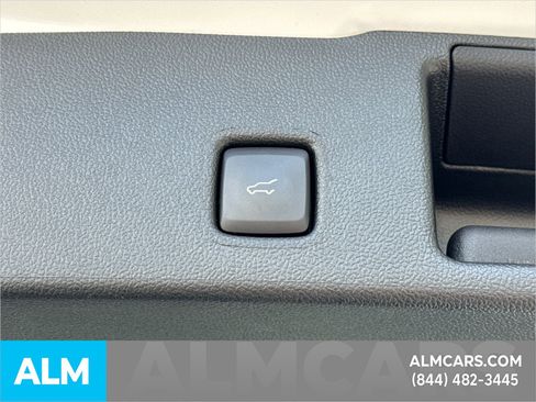 Used 2023 Ford Escape SE image 23