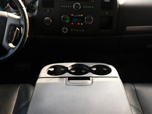 Used 2012 Chevrolet Silverado 2500 LT w/ Z71 Appearance Package image 28