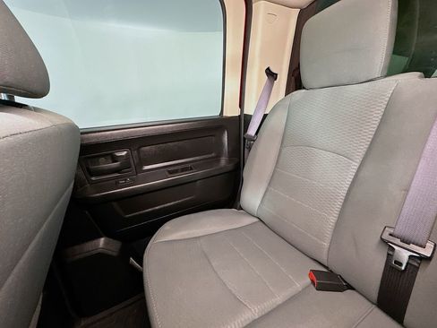 Used 2015 RAM 1500 Express AWD/4WD image 11