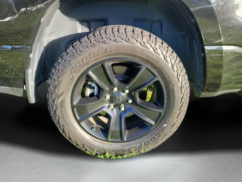 Used 2024 RAM 1500 Big Horn AWD/4WD image 17