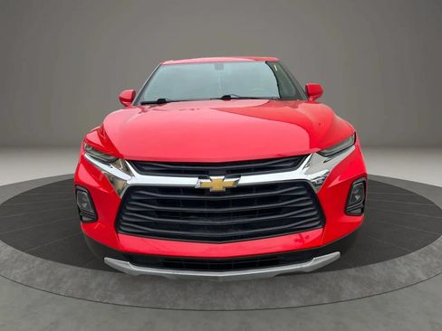 Used 2020 Chevrolet Blazer LT w/ LPO, Floor Liner Package FWD image 2