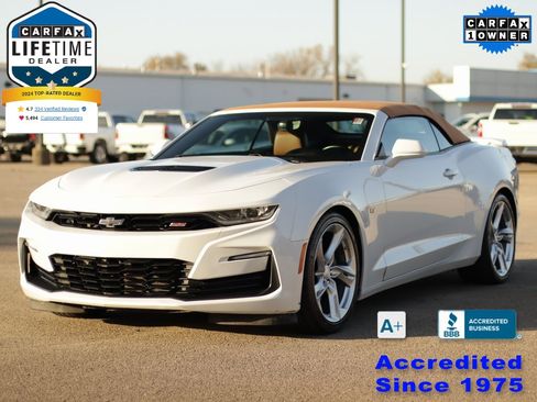 Used 2020 Chevrolet Camaro SS image 3