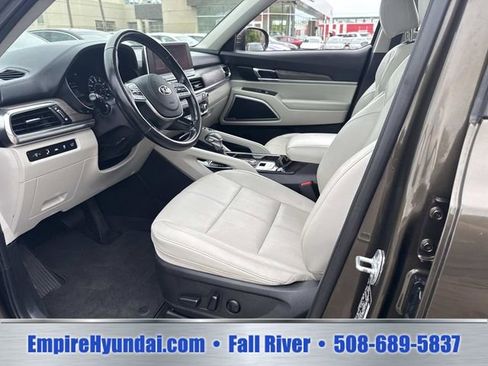 Used 2021 Kia Telluride EX w/ EX Premium Package AWD/4WD image 19