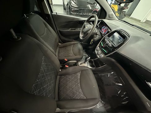 Used 2021 Chevrolet Spark LT image 16