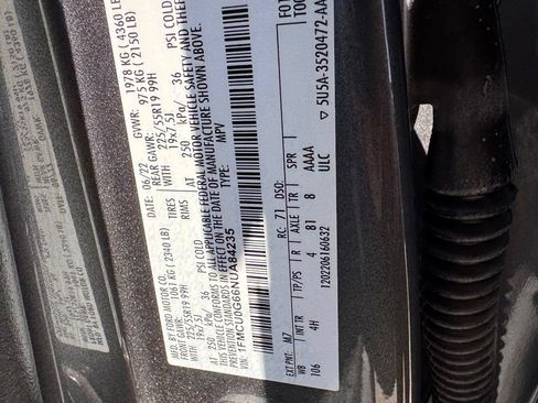 Used 2022 Ford Escape SE FWD image 32