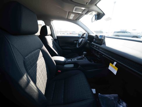 New 2026 Honda HR-V LX image 27