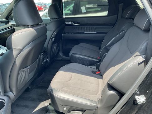 Used 2024 Hyundai Palisade Calligraphy AWD/4WD image 6