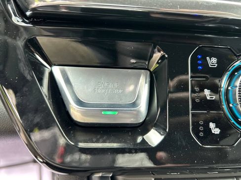 New 2026 GMC Sierra 1500 Denali w/ Denali Reserve Package AWD/4WD image 14