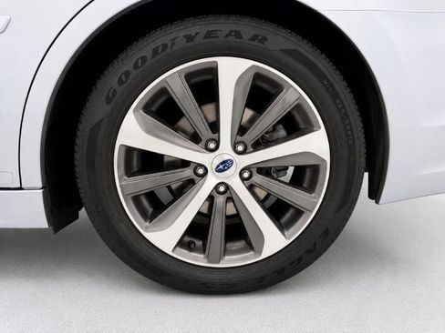 Used 2019 Subaru Legacy 2.5i Limited AWD/4WD image 32