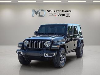 Used 2025 Jeep Wrangler Unlimited Sahara AWD/4WD video 2