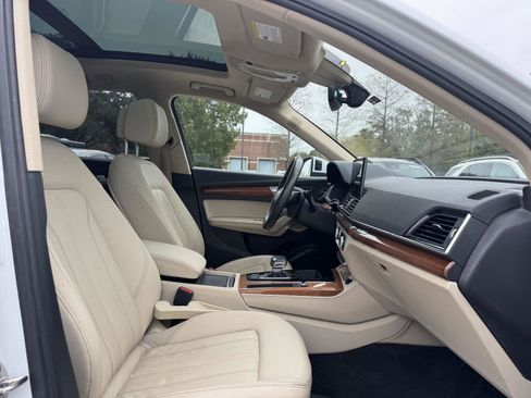 Used 2021 Audi Q5 Premium Plus image 29