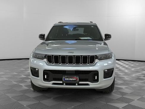 Used 2021 Jeep Grand Cherokee L Overland w/ Luxury Tech Group IV AWD/4WD image 8