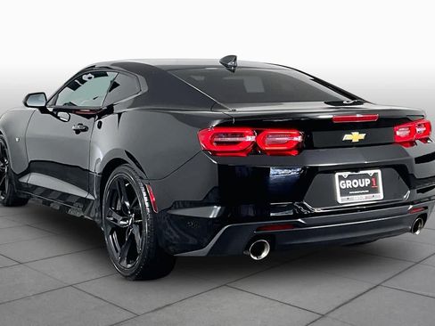 Used 2019 Chevrolet Camaro LT RWD image 11