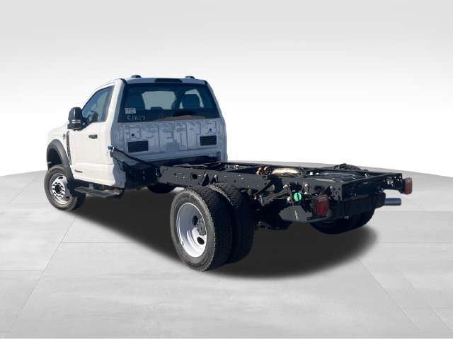 New 2026 Ford F550 4x4 Regular Cab Super Duty image 4