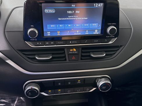 Used 2023 Nissan Altima 2.5 S FWD image 18