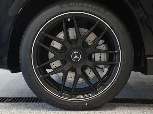 New 2026 Mercedes-Benz GLE 53 AMG 4MATIC Coupe image 11