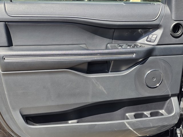 Used 2023 Ford Expedition Max XLT AWD/4WD image 29