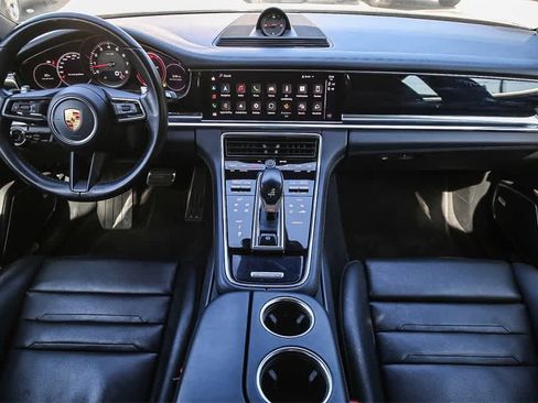 Used 2022 Porsche Panamera 4S image 10