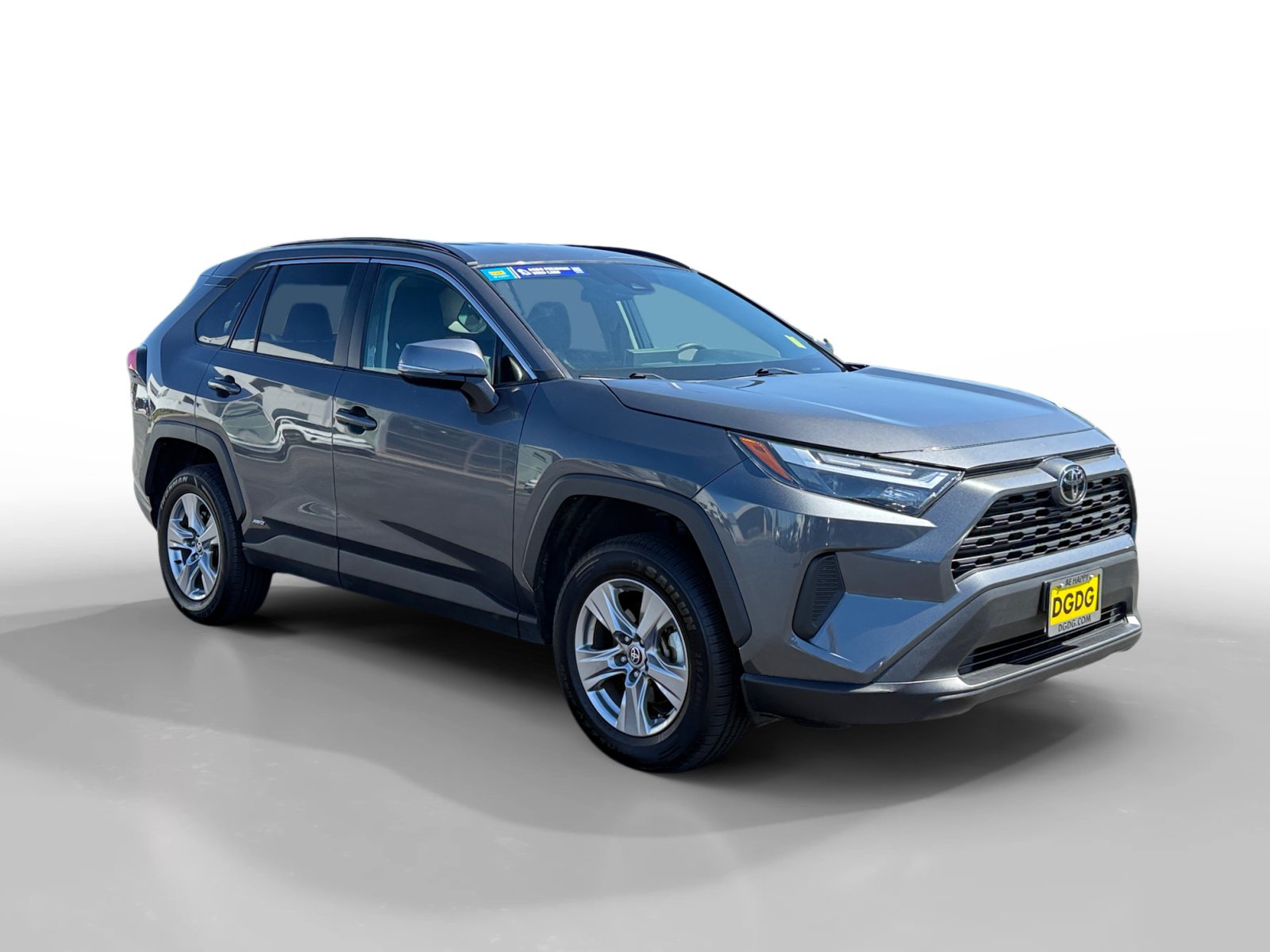 Used 2025 Toyota RAV4 LE AWD/4WD image 7