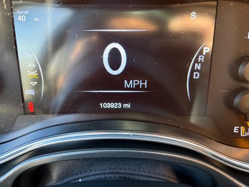 Used 2019 Jeep Grand Cherokee Trailhawk image 14