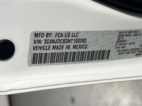 Used 2022 Jeep Compass Limited AWD/4WD image 30