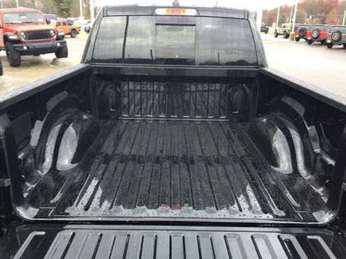 New 2026 RAM 1500 Big Horn AWD/4WD image 10