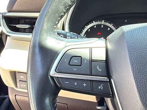 Used 2021 Toyota Highlander Limited FWD image 22