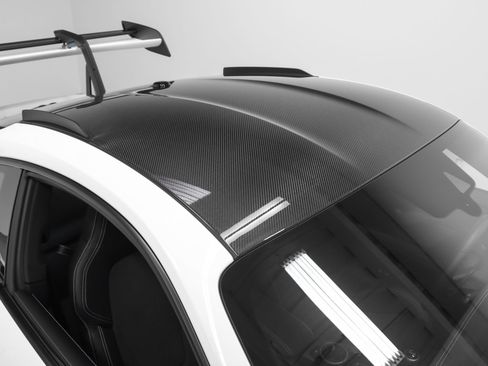 Certified 2025 Porsche 911 GT3 RS RWD image 21