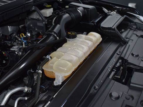 Used 2021 Ford F150 XLT image 21